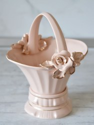 konfetnica-nikol-kremovaya