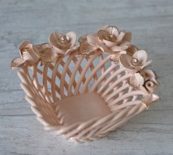 konfetnica_knopa_kremovaya