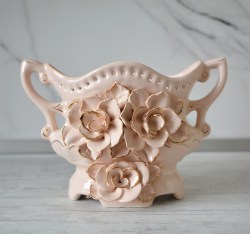 konfetnica_ladja_kremovaya