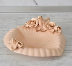 konfetnica_lepestok_kremovuy