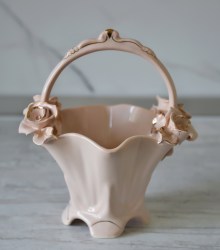 konfetnica_podarochnaya_kremovaya